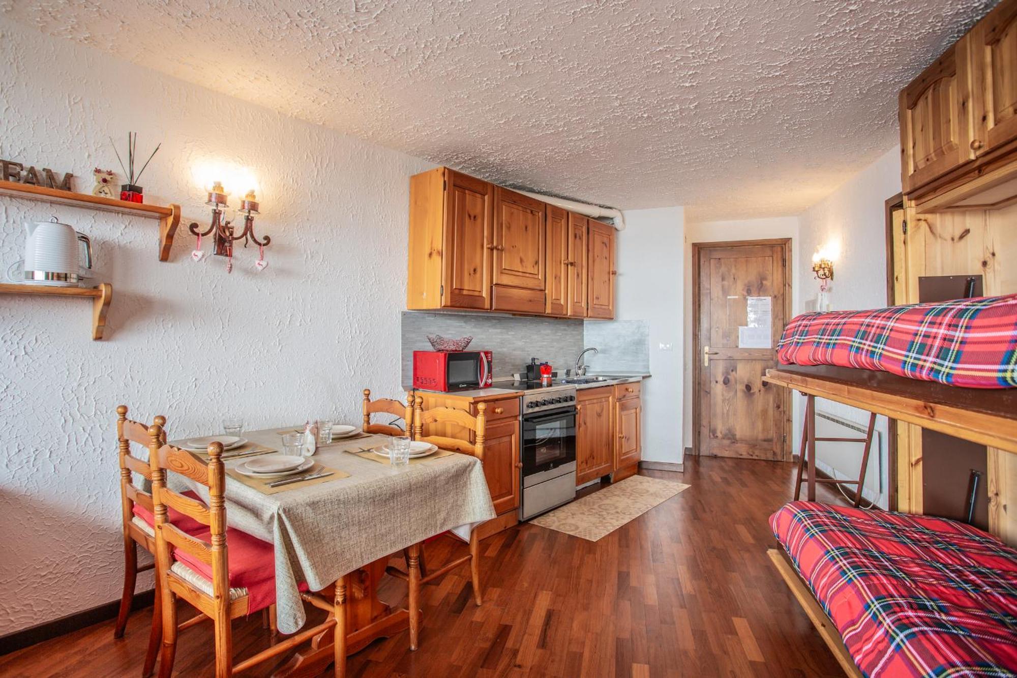 Marcolski Home بيريوِل تْشيرفينيا المظهر الخارجي الصورة